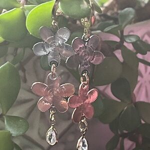 Pretty Bird Gold Plated Floral Dangle Earrings with Crystal Drops NEW!